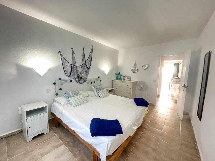 Brut Apartamento Con Piscina カラ・エン・ブラネス エクステリア 写真