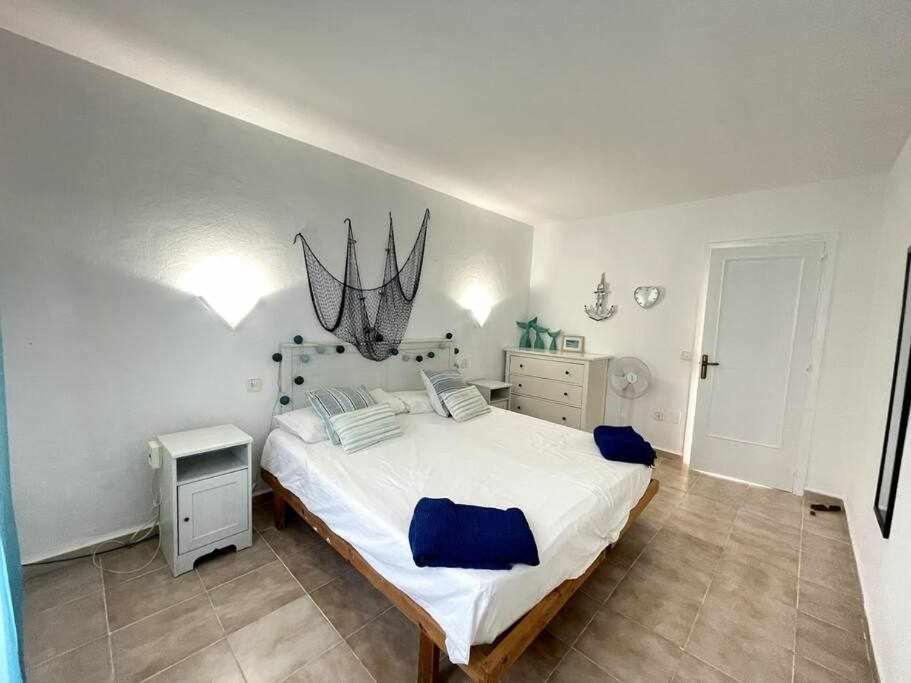 Brut Apartamento Con Piscina カラ・エン・ブラネス エクステリア 写真