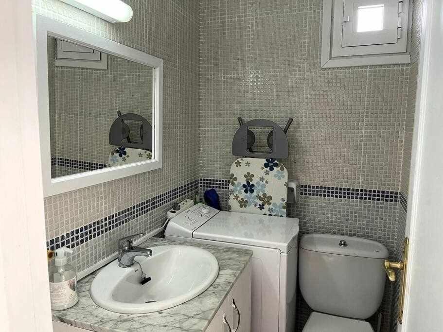 Brut Apartamento Con Piscina カラ・エン・ブラネス エクステリア 写真